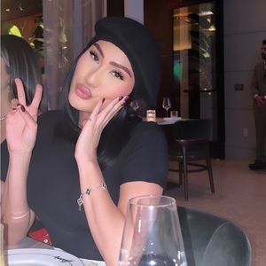 Meet your Posher, Amber